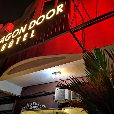 Dragon Door Hotel Sitiawan Ngoại thất bức ảnh